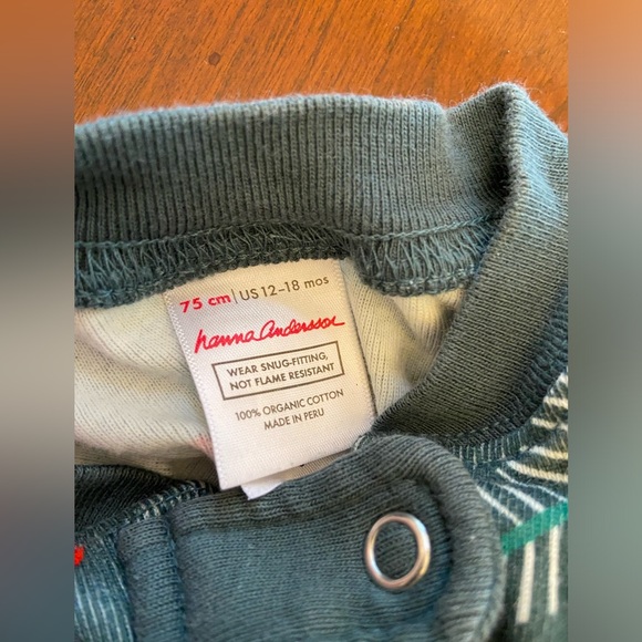 Hanna Andersson Christmas Zip Sleeper Bundle size 12-18 months - Picture 5 of 8